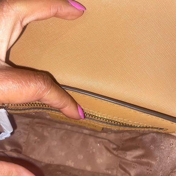 Tory Burch Emerson Crossbody - Picture 5 of 8